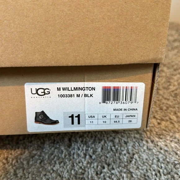 UGG Wilmington Buckle Boots - Picture 4 of 10